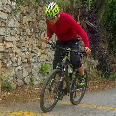 RICARDOZO1's profile picture. Creo en Dios y su palabra. Apasionado por el MTB y la fotografía.
