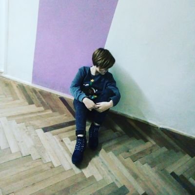 kquIF9BFvSERVbA's profile picture. 