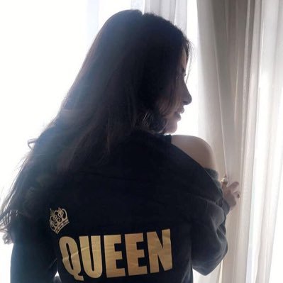 dia8800's profile picture. 