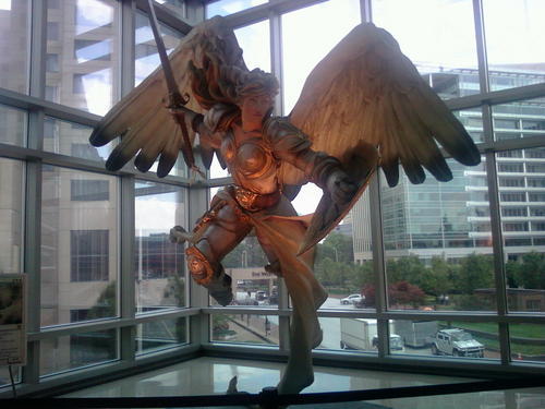 ILikeShiny's profile picture. Dilettante To The Stars