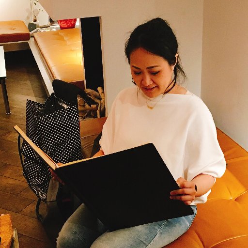 編集ライター。MOLESKINEファン。著書『モレスキン「伝説のノート」活用術』『モレスキン 人生を入れる61の使い方』『モレスキンのある素敵な毎日 』