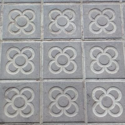 Bcn_moments's profile picture. Llocs, curiositats, detalls, imatges, racons i molt més de la capital catalana vistos des de l'objectiu d'un mòbil 📷📲🔍
A Instagram @bcn_moments_