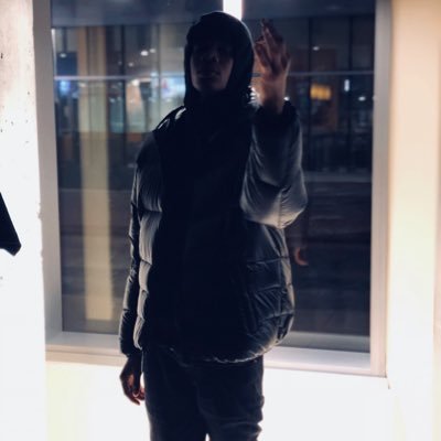 RRSnake_'s profile picture. ||LLR LLF #BloxkBoy 🏴||