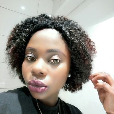 MissVee02's profile picture. Simplicity is my Motto