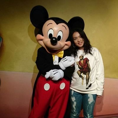 Mipocochin_24k's profile picture. LOVE greatest singer ♔ @MichaelJackson @BrunoMars Our hooligan queen @JessicaCaban 💖 Went to #24kMagicWorldTour The Forum!💎✨   @Stray_Kids ✰⁵ @Stray_Kids_JP