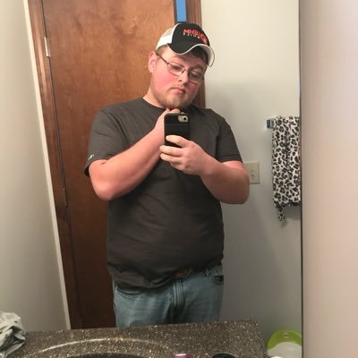 josh_bubba's profile picture. life's a dance ya learn as ya go