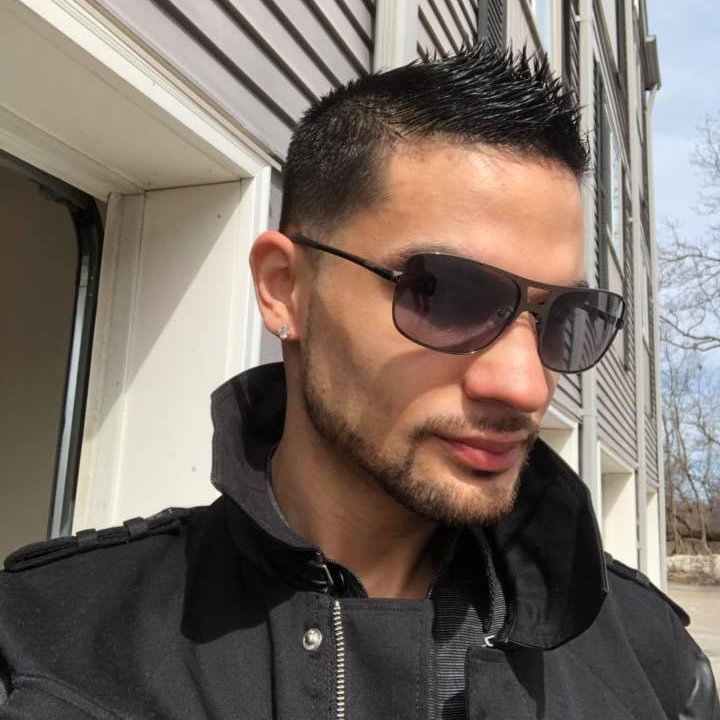 Just a down-to-earth gamer. Random, goofy, and just pretty chill. Be sure to check out my twitch at https://t.co/Yf38vxK0gz and shoot a follow! Thanks