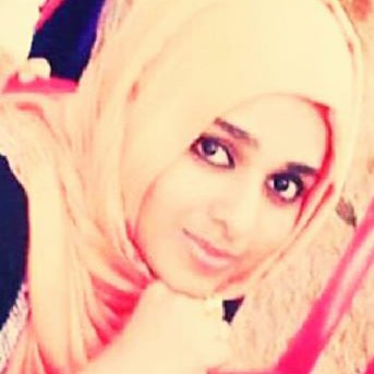 iImshaIsmail22's profile picture. 