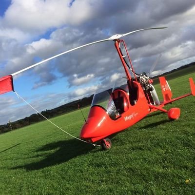 If you're a UK PPL(G), rent a Gyrocopter to maintain your currency. #flyhire #flyinglessons #pilot #gyro #flying #instructor #experience #daysout