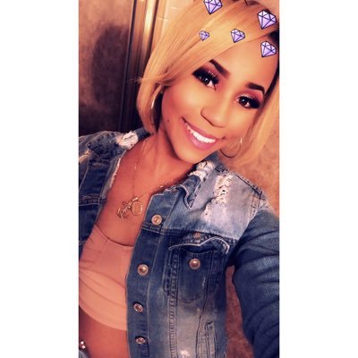 23 w/ lots of potential of greatness | a mother | a teacher | a model | a poet | a writer | speaker of LOVE