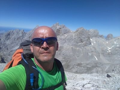 Perirodriguez's profile picture. Grado enfermero, Máster en gestión de centros y servicios de salud. Pasion por la enfermería quirúrgica en trauma y ortopedia. Corazón partido Cádiz-Asturias