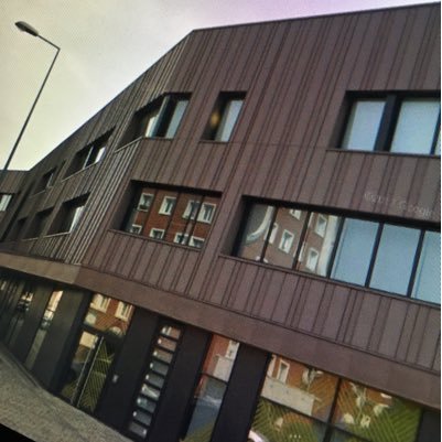 CollegeMakeba's profile picture. Les actualités du collège— Classes à Horaires Aménagés Musique et Arts Plastiques, section sportive Hip-hop, option cirque. suivez aussi @ChaapMakeba