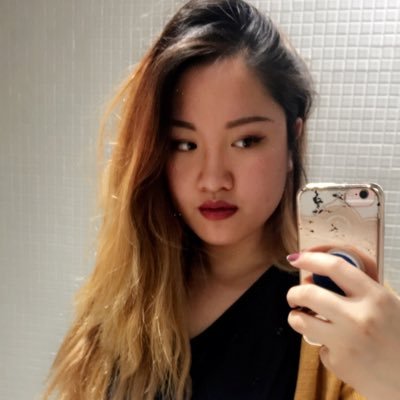 social media manager who sucks at using her own social media