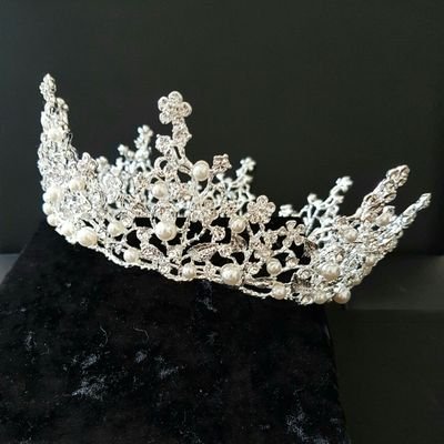 SMBridal's profile picture. Specialist supplier of bridal accessorise and jewellery