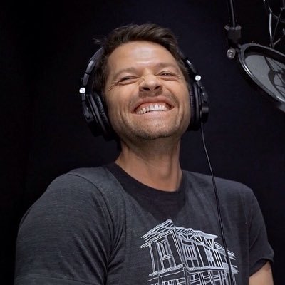 hallowedbecas's profile picture. 