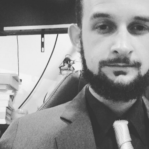 bellafronte's profile picture. Tech, Sec, Cloud and Skydiver