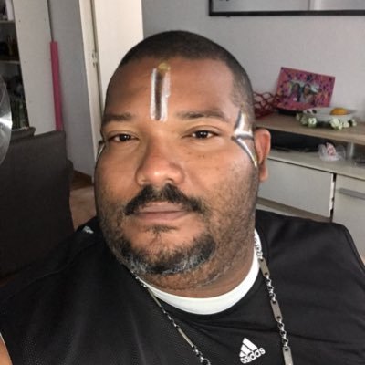 DavidPetitfrer3's profile picture. carpediem