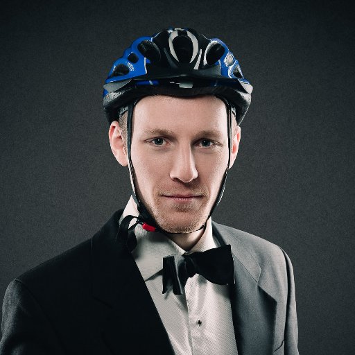 Baritone on a Brompton:
https://t.co/fQr6baWhOT