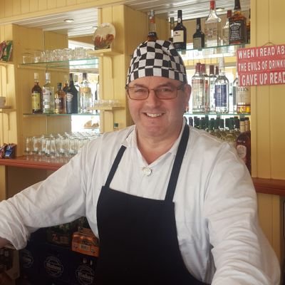 golden_eyesoo7's profile picture. I work as a chef in Frankie's fish and chips takeaway, Marbella's only fish and chip takeaway!