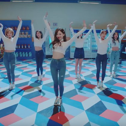 BTS、TWICEとかのKポップ系動画です🎤よろしくお願いします😀