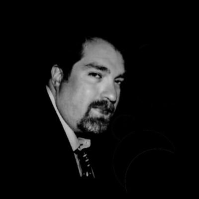 teddwillard's profile picture. Free thinking father of two.