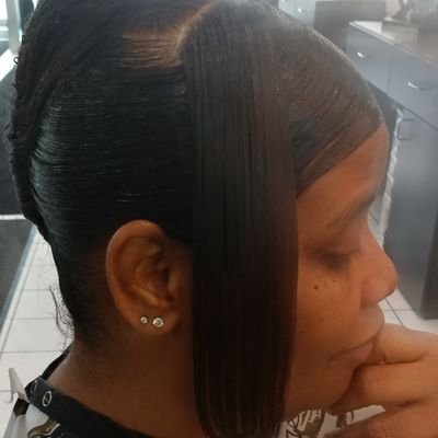 michelles2595's profile picture. What’s understood NEVER needs to be explained🤎