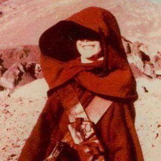 1977, I was 5 years old and a kindergartener in Death Valley. I was cast as a Jawa in a movie called Star Wars. The requirements were height and permission.