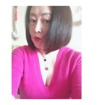 健康 商業與金融 嘻哈/饒舌 政治 搖滾/另類 拉丁音樂 新聞 歷史 流行 科學 科技新聞