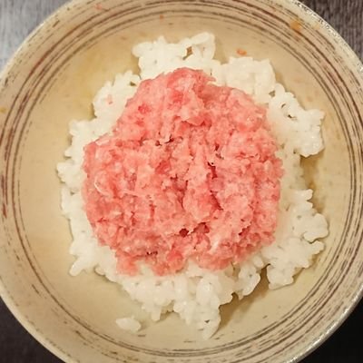 naoto_momen's profile picture. 溝口娯楽 a.k.a (ゴジラ a.k.a 松井秀喜)【東京NSC28期】『吉本興業3年目』
ラジ王→https://t.co/pbXLwfOIQJ
YouTube王→https://t.co/xKotlNVA0M