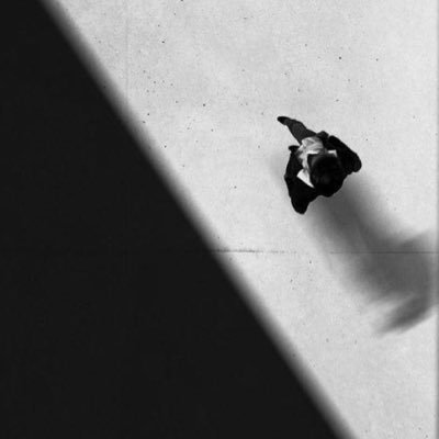 leixjin's profile picture. 𝑻𝒉𝒊𝒏𝒌 𝒅𝒊𝒇𝒇𝒆𝒓𝒆𝒏𝒕.