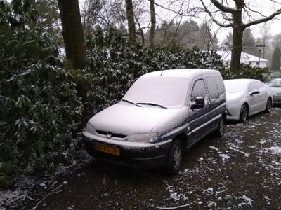 Peugeot Partner die wij, Marco en Arjan Snel gebruiken voor verschillende leuke en interessante roadrally's door Europa.