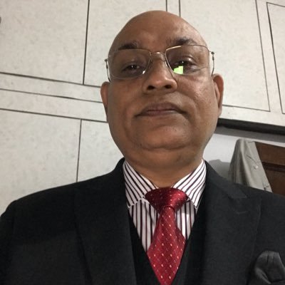 rmarwaha18's profile picture. 