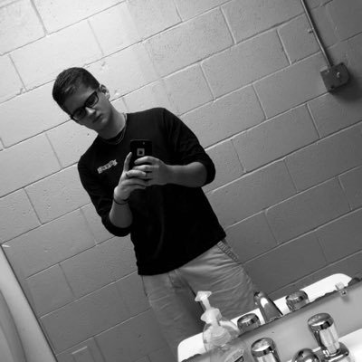 Dgerm_'s profile picture. 