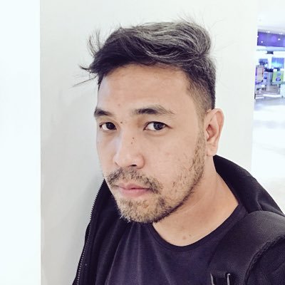 Editor in chief of Esquire Philippines. Dad to Johnny and Abby. Likes John Mayer, David Mitchell, long drives, and cheeseburgers.