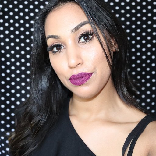 Pro Makeup Artist, Beauty Infleuncer, YouTuber https://t.co/gxd7yUtu2g
Follow me on Insta https://t.co/tpS95oVnyk
