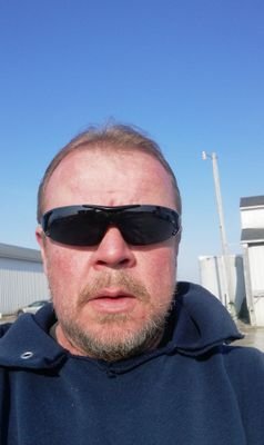 Aaron17660616's profile picture. 