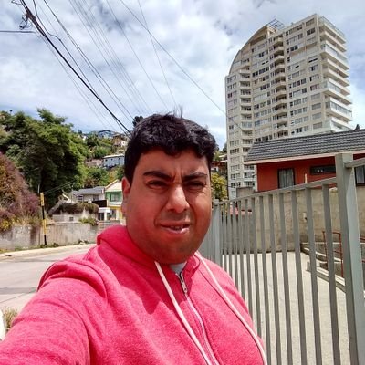 Guiller18436280's profile picture. nací 1991 en Valparaíso . fanático de boca juniors . viví 10años en Argentina