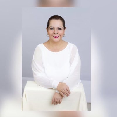 ex representante a la Cámara por el Huila periodo 2014-2018 Administradora de Empresas. Madre y Mujer Política. #ElHuilaSomosTodos #PartidoDeLaU #U103