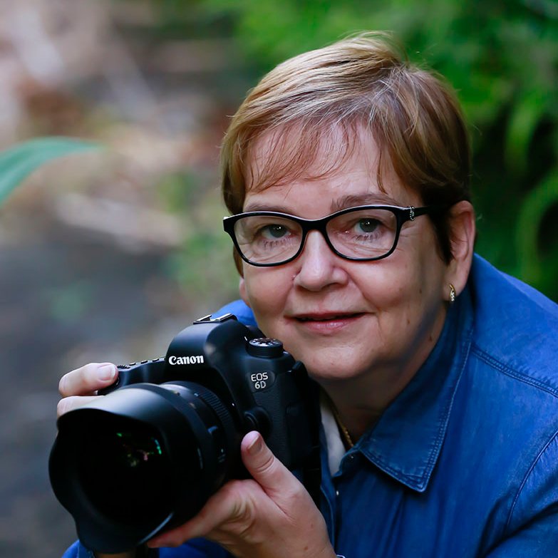 Real Estate Photographer - https://t.co/NEyPAmPV9Z Love the challenge of bird photography  walking, outdors, being active.