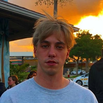 romiIhampton's profile picture. the key to life is making walmart look gucci