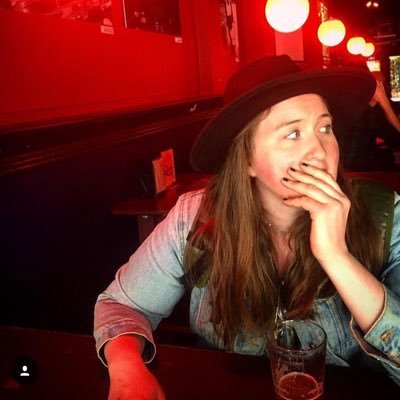 claya11's profile picture. pants queen / vibe specialist