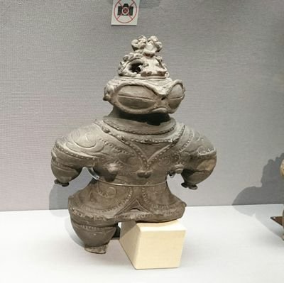 minhjro30's profile picture. 保守気取りで左翼批判をしながら、しれ～っとNHK受信料を払っている売国奴が嫌いです。帝国陸軍軍曹。仏の軍曹と慕われる。中支で敗戦を迎える。共産主義思想を吹き込まれて帰還。金鵄勲章は子どものおもちゃにくれた。労働運動を経て反共右翼となる。生きていれば百歳。父は日清日露を戦った。愛刀は同田貫だった。