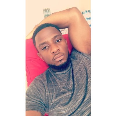 slimDe_Icon's profile picture. ..professional retweeter & post liker