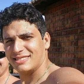 fernandesduard's profile picture. Sou só mais um Latino americano.😜😎
Ariano♈
Pai de 2 princesas👧👶💛💕