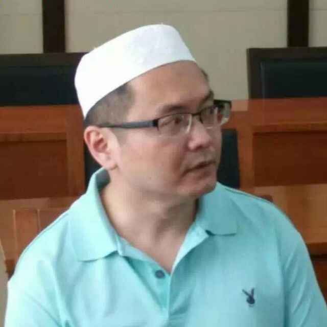 Hui Muslim | Poet | My book of poems on Amazon, Please buy it to support me!
https://t.co/CGsk0b6IUR