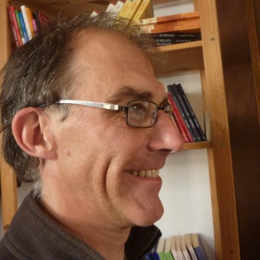 bernardperroyt's profile picture. vie - poésie - auteur - lecteur   ... et réciproquement ...