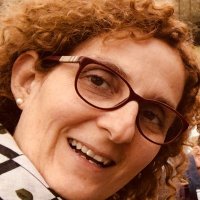 Rosa Rossi (@rosamcrossi) Twitter profile photo