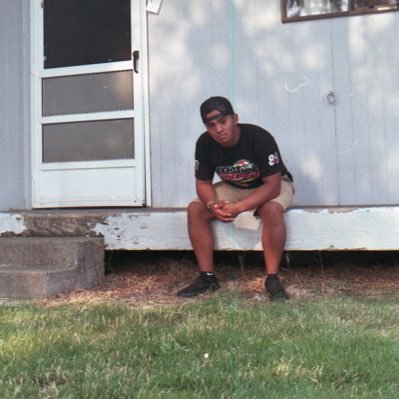 luispineda1997's profile picture. Currently in the process of updating.