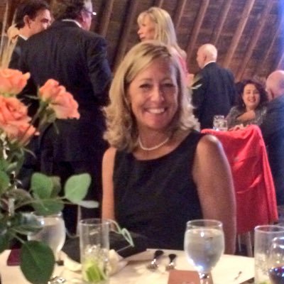 beachmom1985_a's profile picture. 