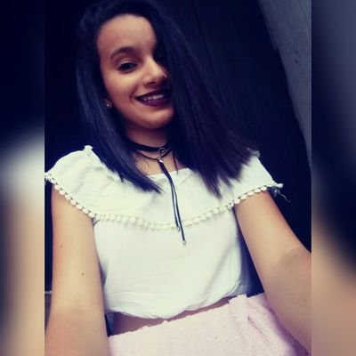 Musicista na Corporação Musical Santa Cecilia😍
Capricorniana♥
Atriz no Atelier de Artes Integradas
Aluna de Violino no Coral os canarinhos de Itabirito